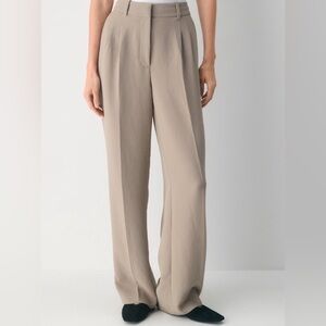 Relaxed Wide-Leg Trousers in Taupe